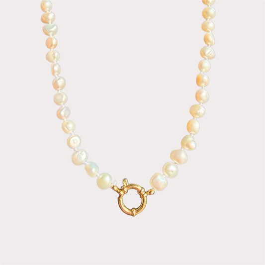 The Élise Pearl Necklace - Goud